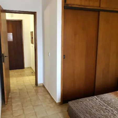 Clube Vaz 300 Mts Praia Da Rocha פורטימאו